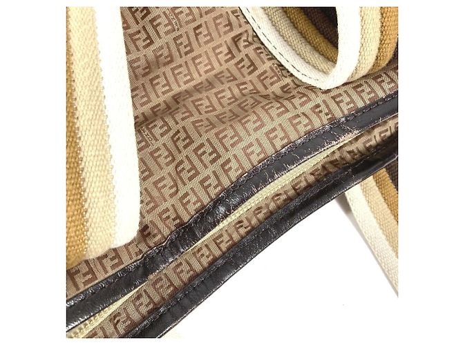 Zucchino Borsa in nylon beige Fendi 7VA240 - vista 16