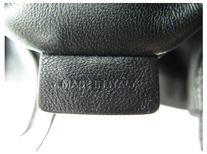 Céline NUOVO RARO BORSO A MANO CELINE STRAP BOX CON MANIGLIA IN CUOIO DI CROCODRILO Nero - vista 19
