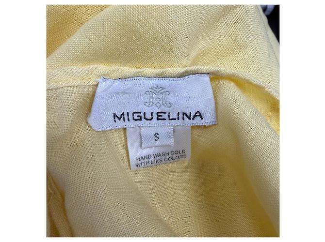 Autre Marque Túnica V-Neck Miguelina en Lino Amarillo Camello - vista 2