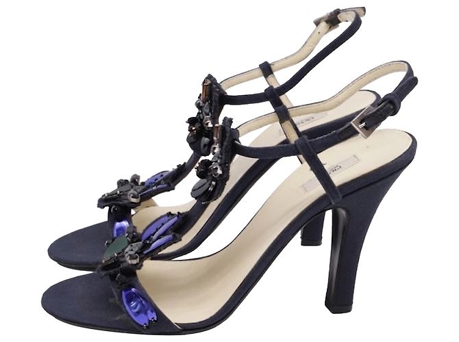 Prada Sandali con tacco e cinturino alla caviglia decorati con gioielli in satin blu navy - vista 4