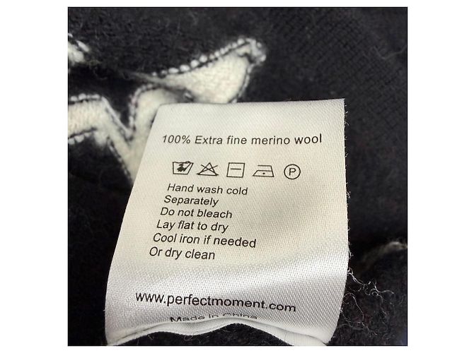Perfect Moment Star Dust Rollkragenpullover aus schwarzer Merinowolle - Ansicht 5