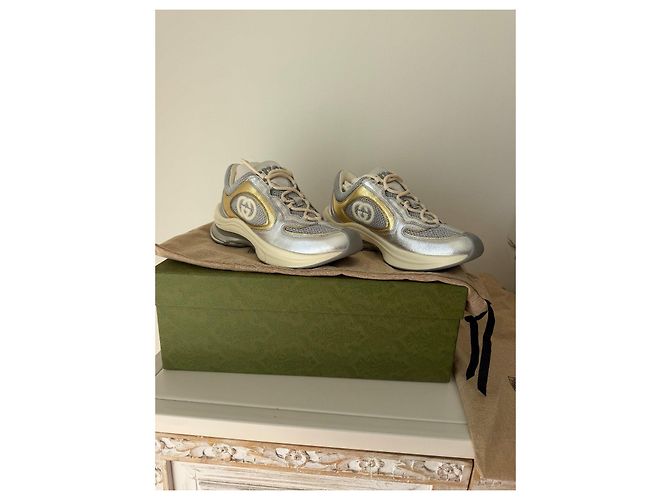 Sneakers Gucci in pelle e rete argentate e dorate D'oro Grigio Silver hardware - vista 12