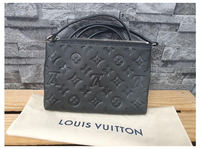 Louis Vuitton Pallas BB Empreinte Pelle Nera Nero - vista 3
