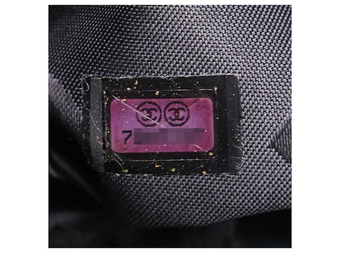 Timeless Borsa a spalla in agnello con cuciture selvagge Chanel Coco Mark Nero - vista 10