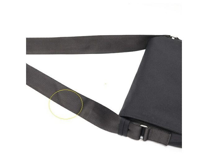 Borsa a Spalla Explorer di Balenciaga Nero - vista 2