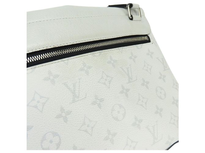 Louis Vuitton Taigarama Shoulder Bag Brown Monogram - view 19