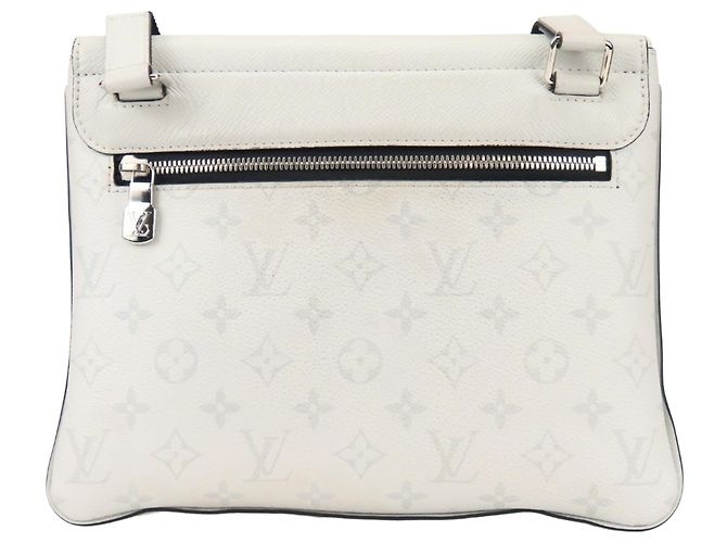 Louis Vuitton Taigarama Shoulder Bag Brown Monogram - view 4