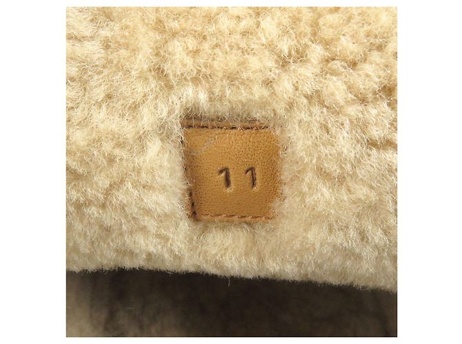 Mocassini Mouton Horsebit con logo GG di Gucci Beige - vista 9