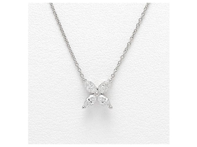 Collana Media Victoria di Tiffany & Co. - vista 3