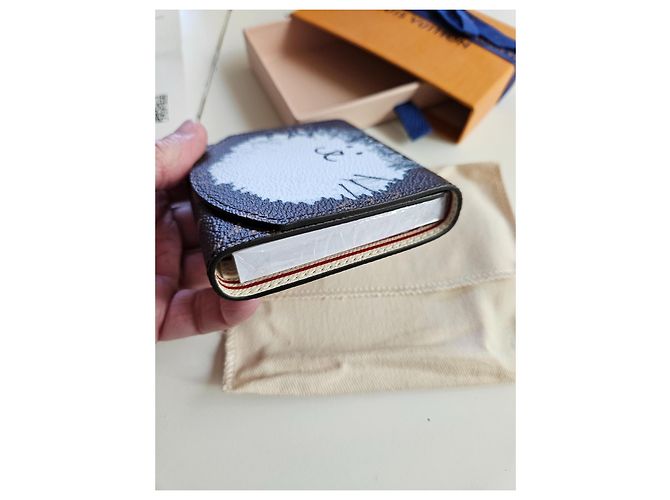Louis Vuitton Monogram Cat Notepad Case - view 5