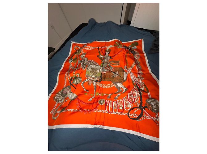 Hermès Seidenschal Orange Reitermotiv 90x90 Mehrfarben - Ansicht 2