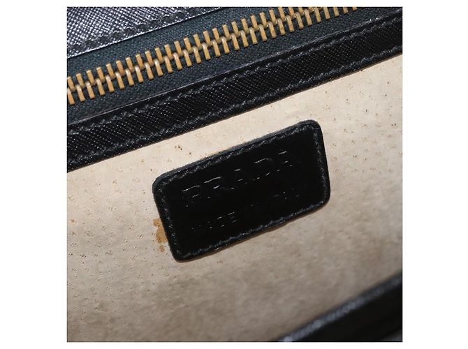 Saffiano PRADA Borsa da lavoro in pelle Safiano Nera Oro Auth 174051 Nero D'oro - vista 12