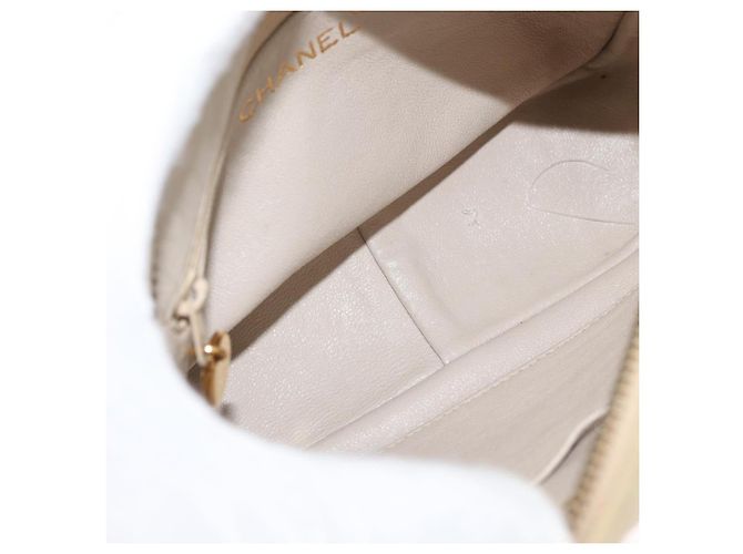 CHANEL Matelasse Chain Shoulder Bag Lamb Skin Ivory Gold CC Auth AMZ315 Golden Cream - view 17