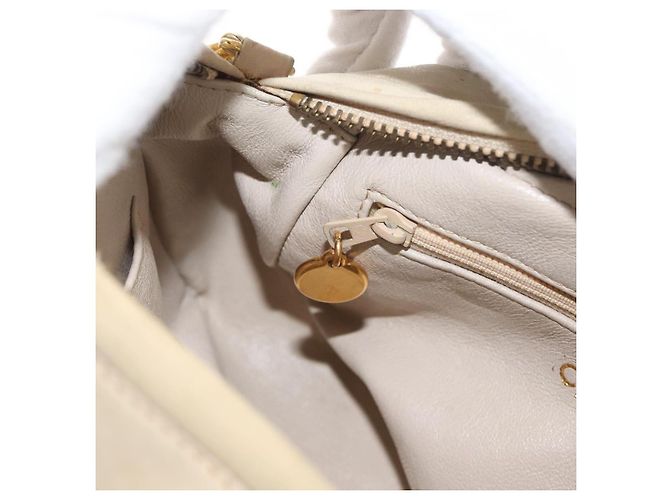 CHANEL Matelasse Chain Shoulder Bag Lamb Skin Ivory Gold CC Auth AMZ315 Golden Cream - view 20