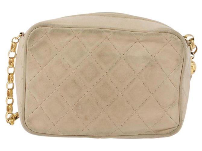 CHANEL Matelasse Chain Shoulder Bag Lamb Skin Ivory Gold CC Auth AMZ315 Golden Cream - view 3