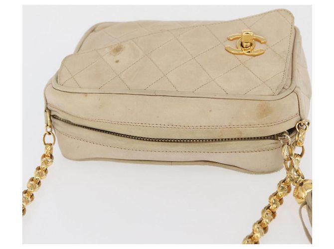 CHANEL Matelasse Chain Shoulder Bag Lamb Skin Ivory Gold CC Auth AMZ315 Golden Cream - view 6
