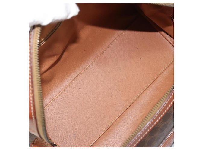 Céline Borsa a mano in tela Macadam CELINE in pelle PVC marrone e oro Auth mr2268 D'oro - vista 17