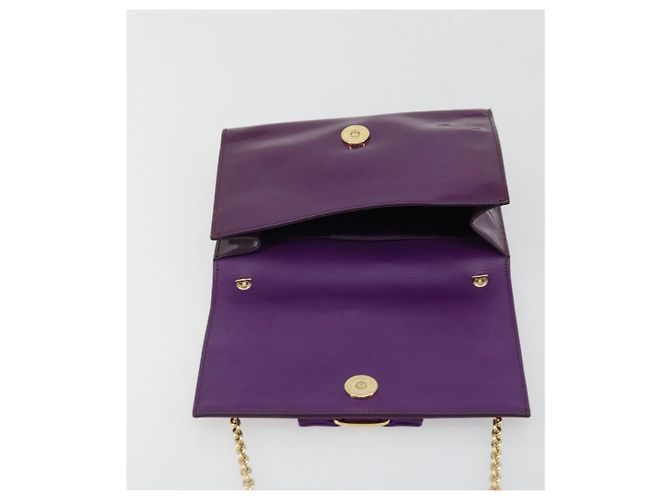 Borsa Vala Chain in pelle verniciata viola e oro Auth ARZ899 di Salvatore Ferragamo - vista 16