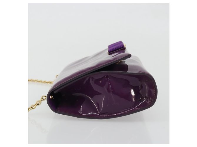Borsa Vala Chain in pelle verniciata viola e oro Auth ARZ899 di Salvatore Ferragamo - vista 6
