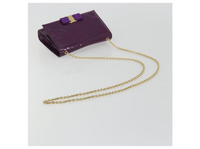 Borsa Vala Chain in pelle verniciata viola e oro Auth ARZ899 di Salvatore Ferragamo - vista 8