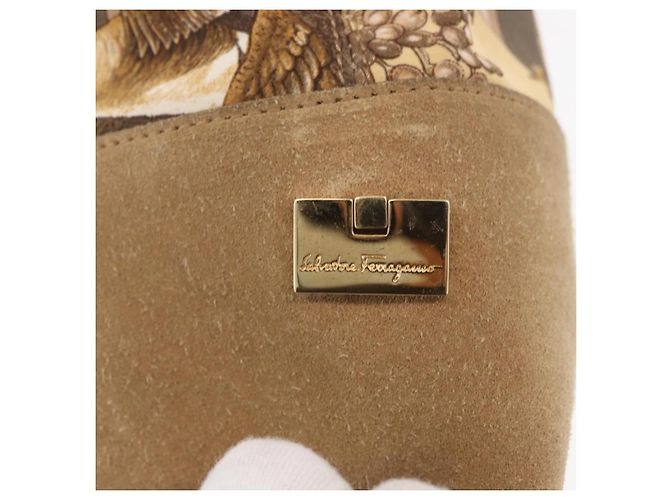 Borsa Tote Salvatore Ferragamo in nylon beige oro Auth BAZ714A D'oro - vista 14