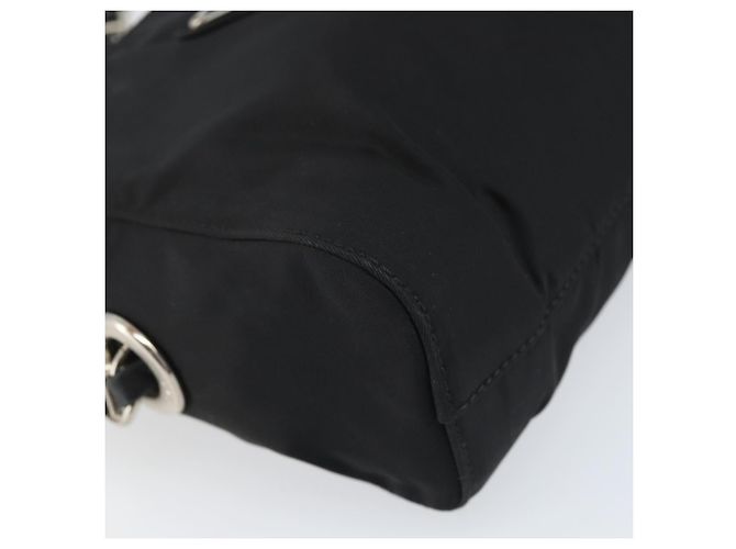 Borsa a spalla con catena Prada in nylon nero e oro Auth SW2325A D'oro - vista 15