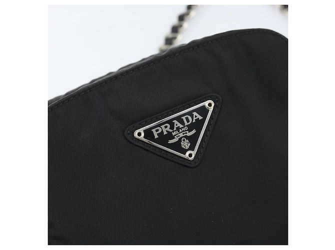 Borsa a spalla con catena Prada in nylon nero e oro Auth SW2325A D'oro - vista 18