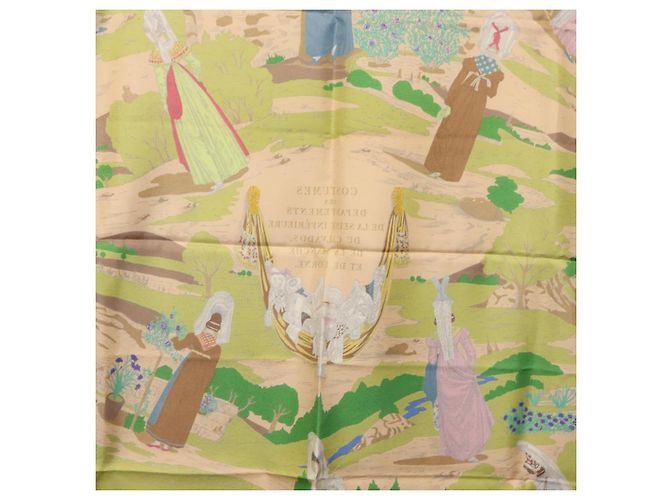 Hermès HERMES Sciarpa Carré 90 "COSTUMI DEI DEPARTAMENTI" Sete Gialla Auth 174178A Giallo - vista 18