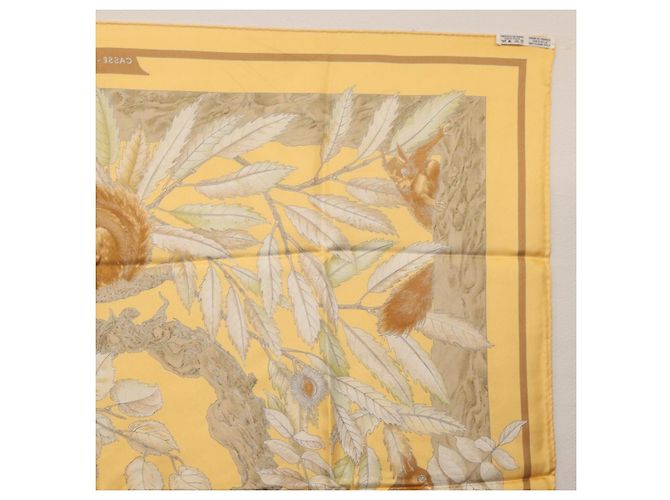 Hermès Foulard HERMES Carre 90 ""CASSE NOISETTE"" Seta Gialla Auth 174180A Giallo - vista 16