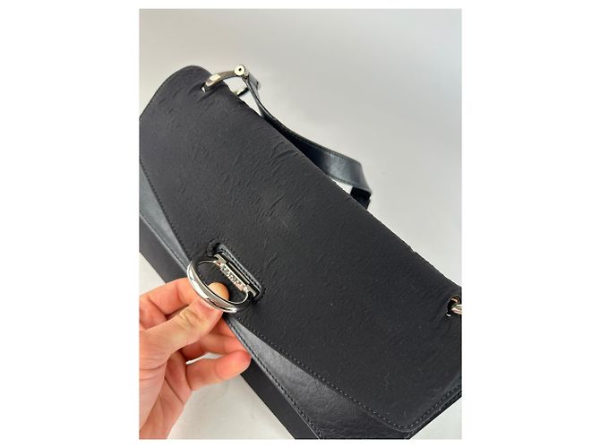 Céline Vintage Celine Paris Flap Schultertasche aus Polyester und Leder Schwarz - Ansicht 6