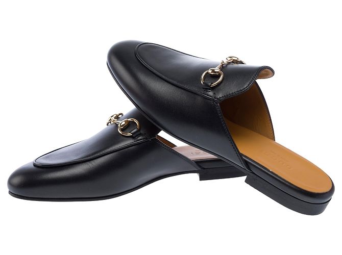 Scarpa GUCCI Princetown in Pelle Nera - 103414 Nero - vista 3