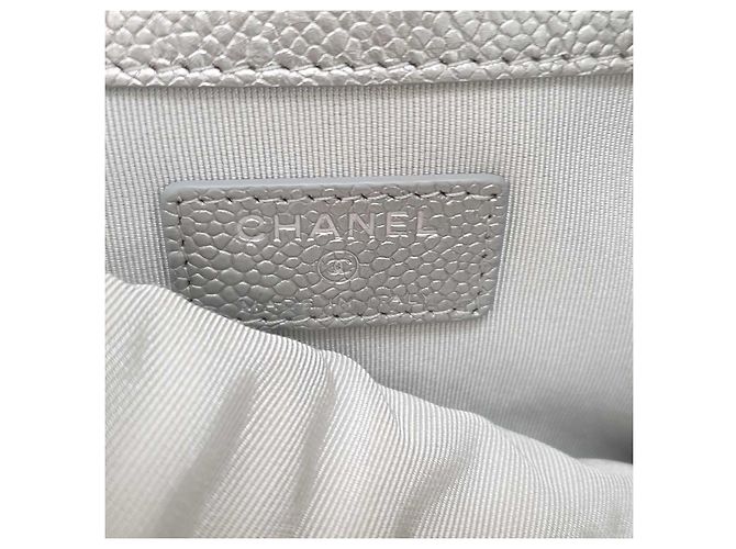 Timeless Clutch in pelle grigia Chanel usata - vista 4