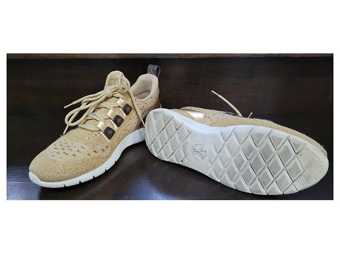 Louis Vuitton Gold Knit Fabric Leather Aftergame Sneakers Sz.40 Pre-Owned - view 4