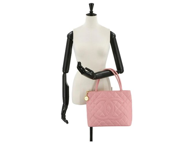 Classique Sac à main Médaillon Chanel Rose - vue 10