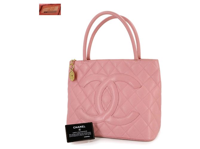 Classique Sac à main Médaillon Chanel Rose - vue 2