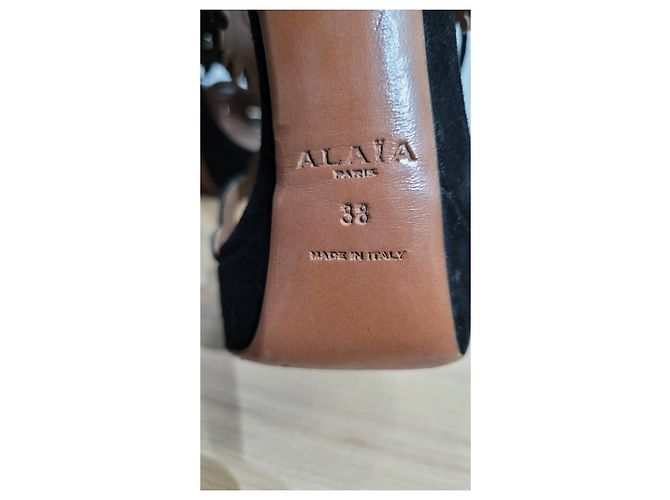 Alaïa ALAIA Black Laser Cut Leather Suede Studs Platform Heels Sandals sz.38 Pre-Owned - view 3