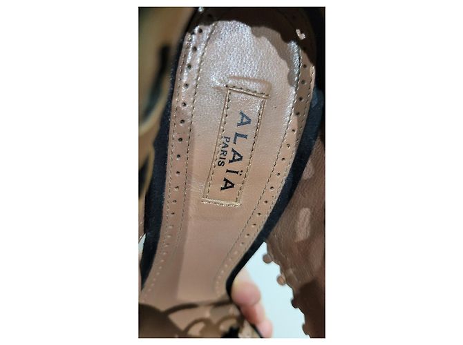 Alaïa ALAIA Black Laser Cut Leather Suede Studs Platform Heels Sandals sz.38 Pre-Owned - view 5