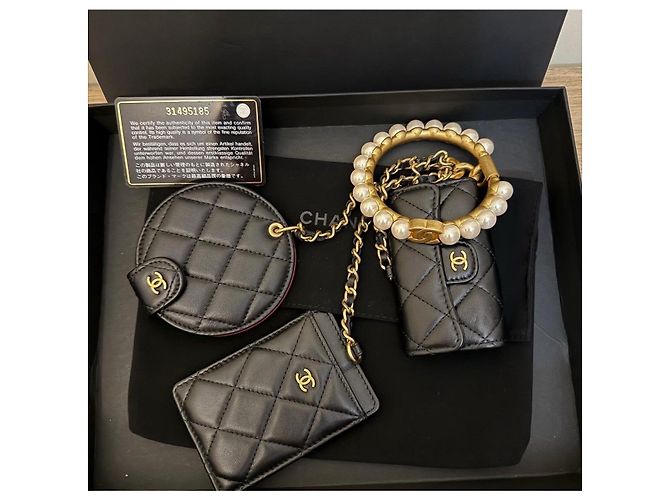 Chanel 2021 Bracciale in Perle Corona Cc Multi Pochette Borsa Usata - vista 2