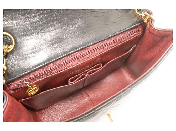 CHANEL Mini Quadrato Piccola Borsa a Catena a Spalla Nera in Agnello Nero - vista 10