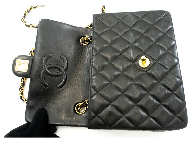 CHANEL Mini Quadrato Piccola Borsa a Catena a Spalla Nera in Agnello Nero - vista 11