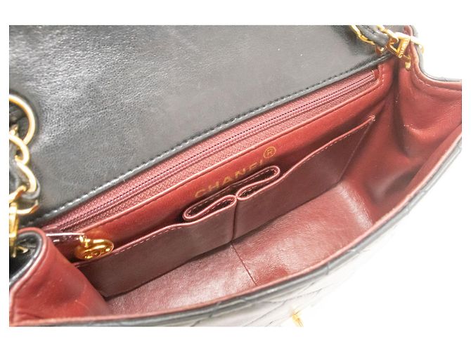 CHANEL Mini Quadrato Piccola Borsa a Catena a Spalla Nera in Agnello Nero - vista 10