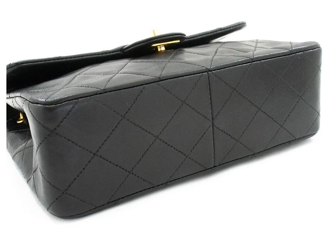 CHANEL Mini Quadrato Piccola Borsa a Catena a Spalla Nera in Agnello Nero - vista 4