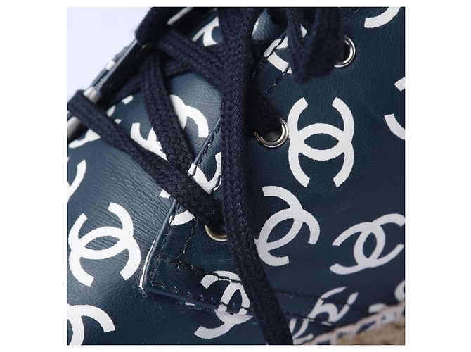 Espadrillas alte con logo CC di Chanel - vista 4