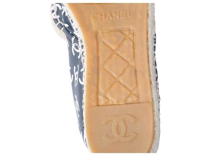 Espadrillas alte con logo CC di Chanel - vista 6