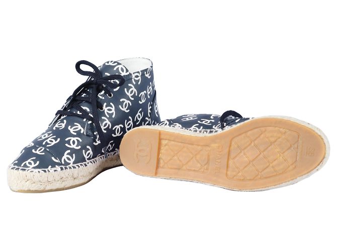 Espadrillas alte con logo CC di Chanel - vista 8