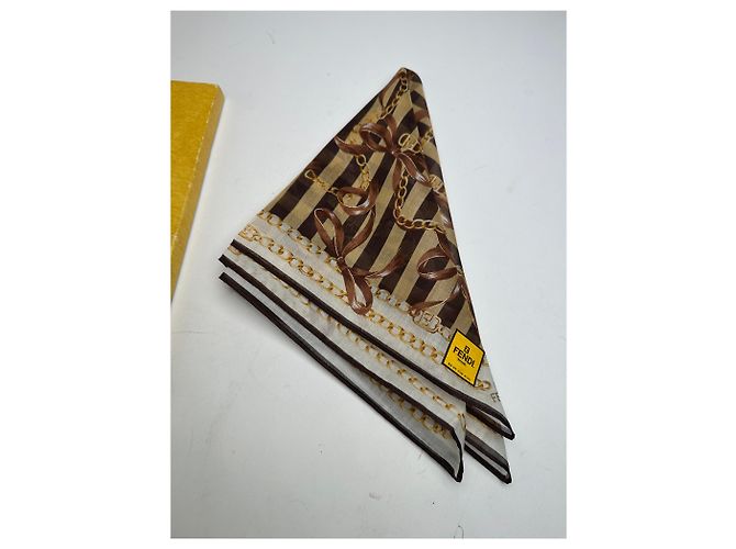 Sciarpa Barocca Vintage Fendi Marrone - vista 7
