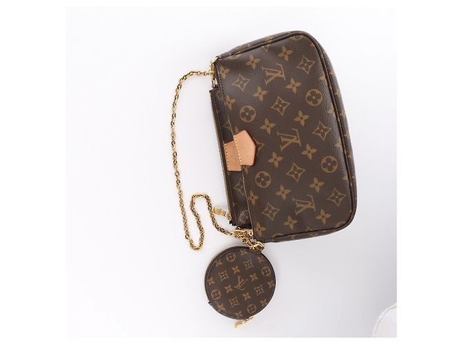 Borsa Louis Vuitton Multi Pochette Accessoires in tela Monogram marrone - vista 15