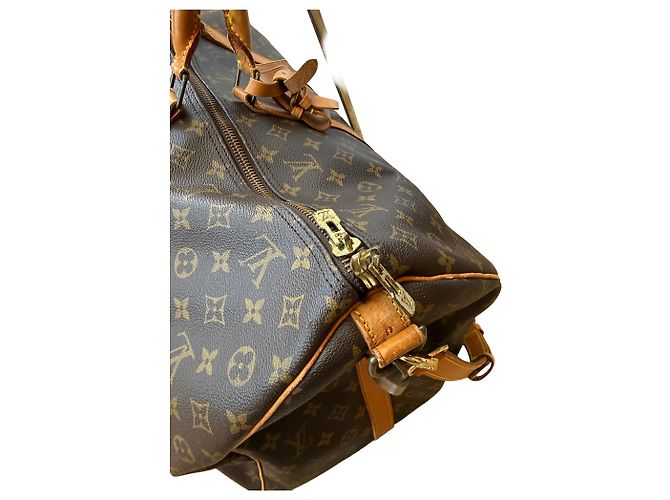 Un bellissimo Keepall 55 Bandoulière di Louis Vuitton. - vista 11