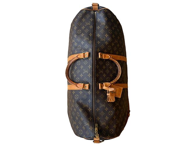 Un bellissimo Keepall 55 Bandoulière di Louis Vuitton. - vista 7
