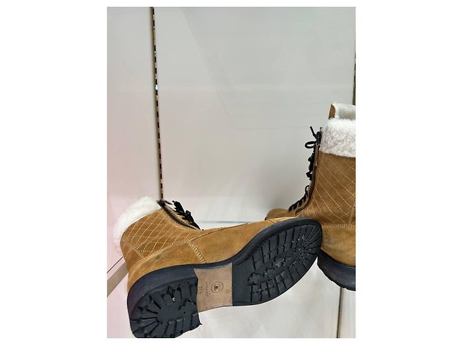Botas de combate de ante marrón CHANEL 2012 Talla 38.5 de segunda mano - vista 4